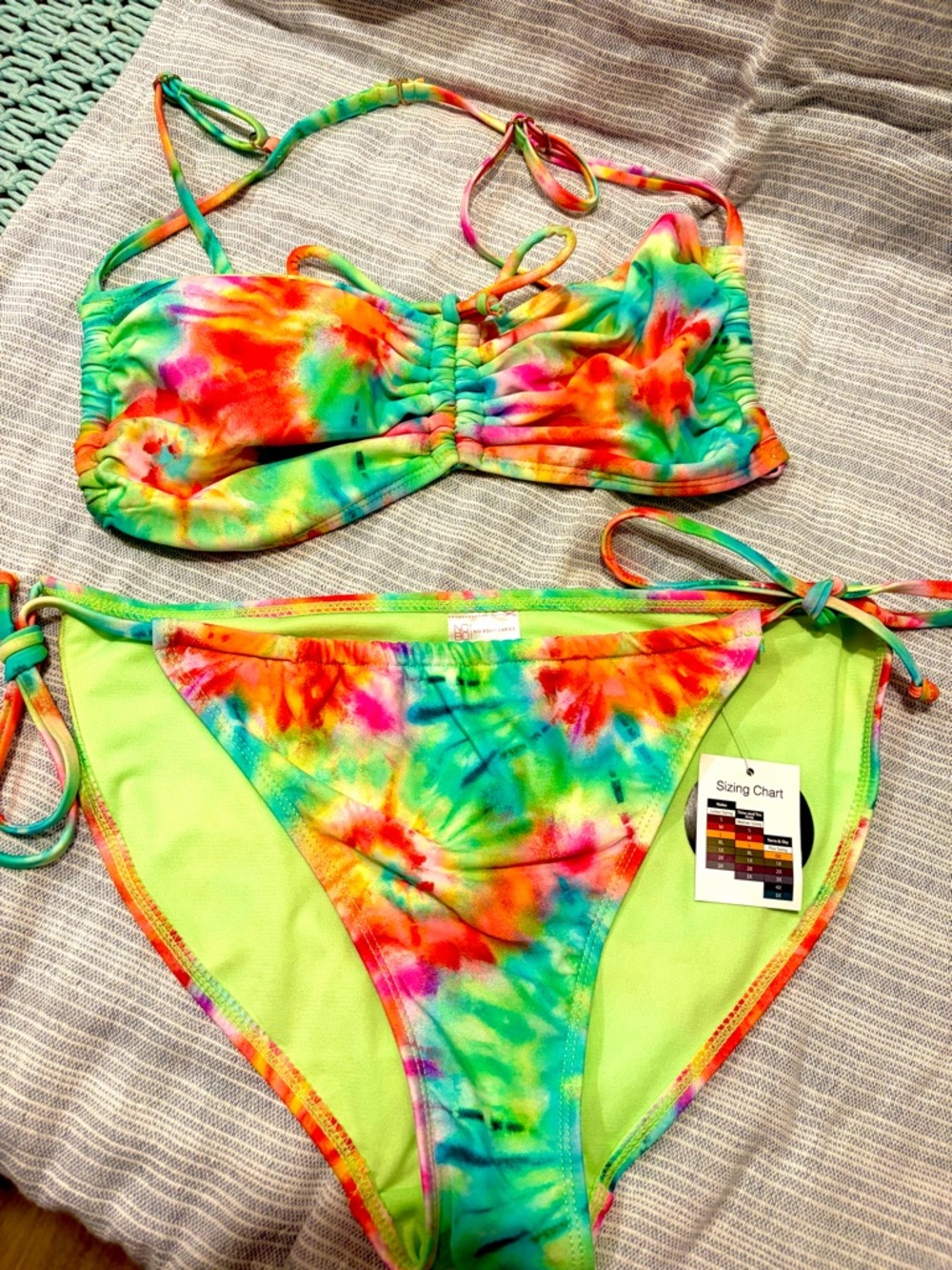 NWT - No Boundaries Tango Tricut Tye Dye Bikini Set - Large